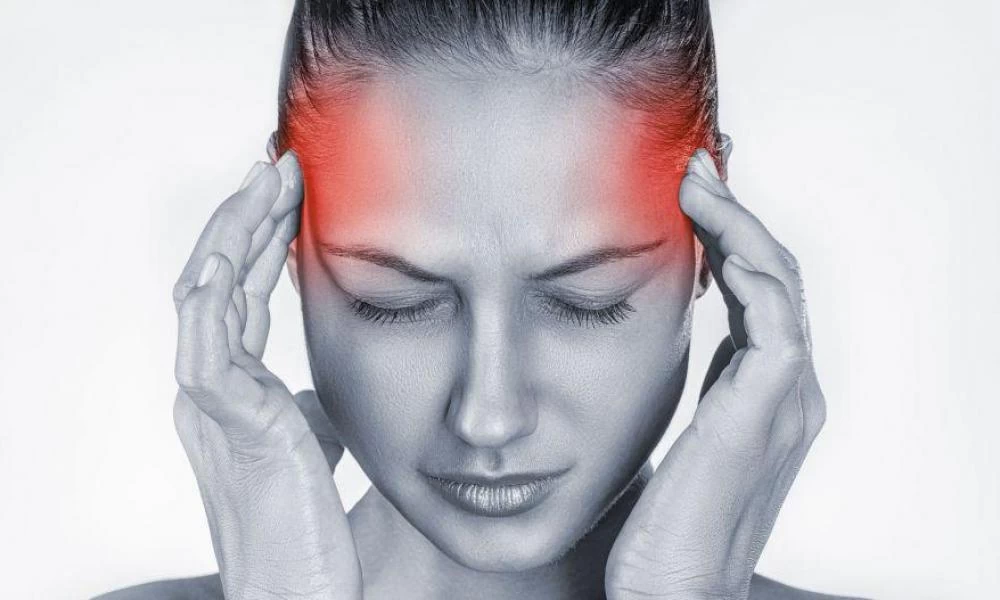 Ξυπνάτε με πονοκέφαλο; Δείτε που οφείλεται